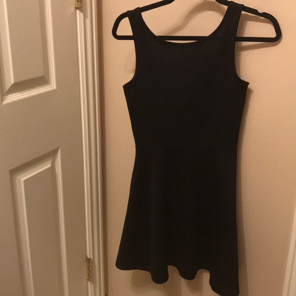 H&M Divided Black Dress - Picture 4 of 6